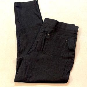 Linda Matthews New York Black Leggings/Pants